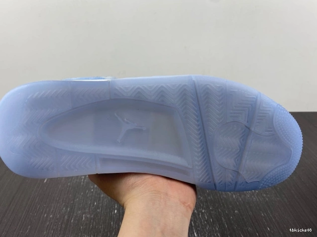 Rep TBkick (PE) Retro UNC Jordan HO12MNJDLS247 4 0823